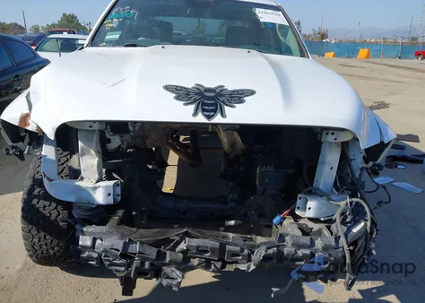 2018 Ram 1500 Express 4X2 5'7 Box from USA, damaged, VIN 1C6RR6KGXJS143660